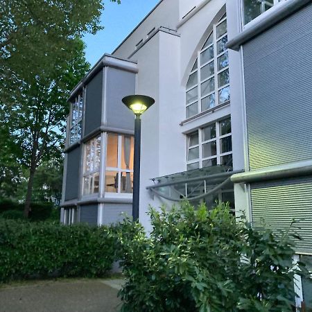Homeoffice Business Nature View Mit Parkplatz Zentral, Hauptbahnhof Und Kuche Wiesbaden Dış mekan fotoğraf
